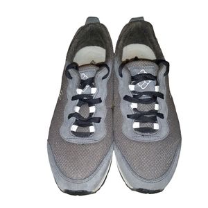 Columbia Womens Gray Tennis Shoes Sneakers Size 7.5